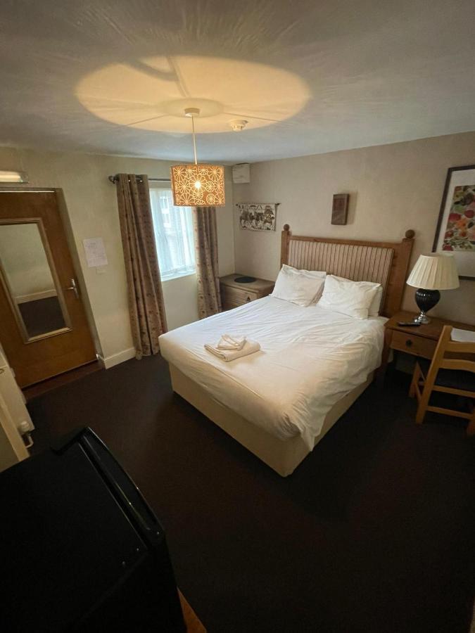 Shrivenham The Barrington Arms Hotel מראה חיצוני תמונה
