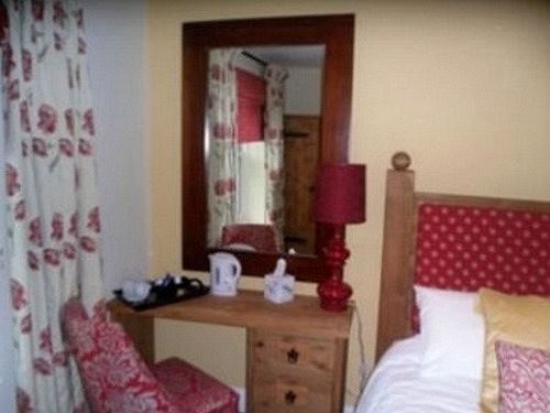 Shrivenham The Barrington Arms Hotel מראה חיצוני תמונה